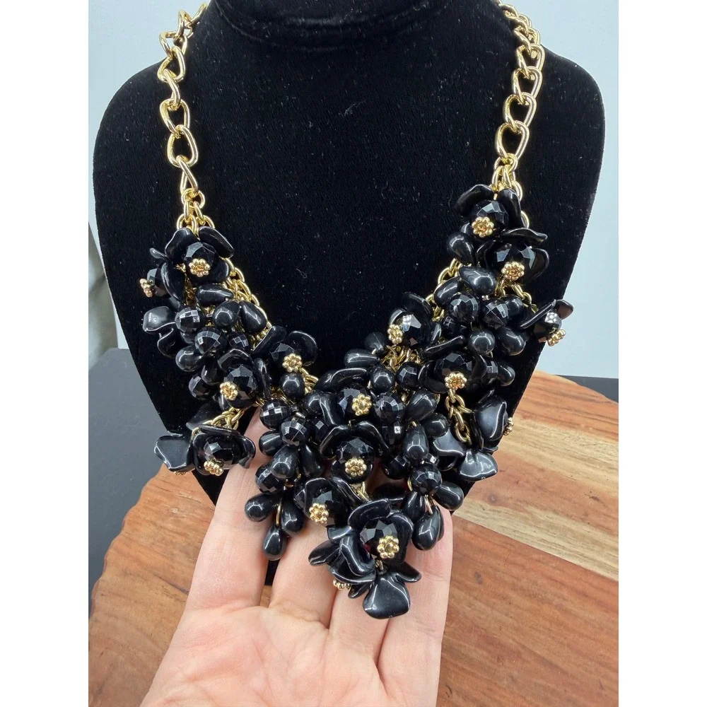 Talbots Floral Bib Necklace Womens OS Black Gold Tone Chunky Statement New